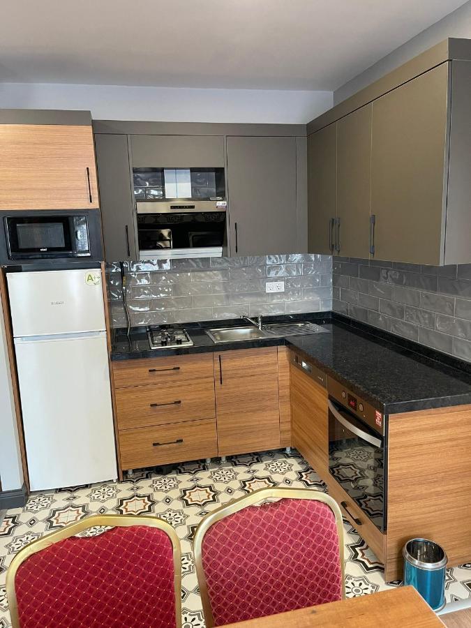 Almin Apart Hotel Istanbul Exteriör bild